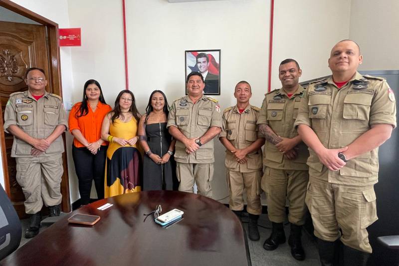 Secretaria de Povos Indígenas e Corpo de Bombeiros firmam parceria para curso de brigada de incêndio para indígenas