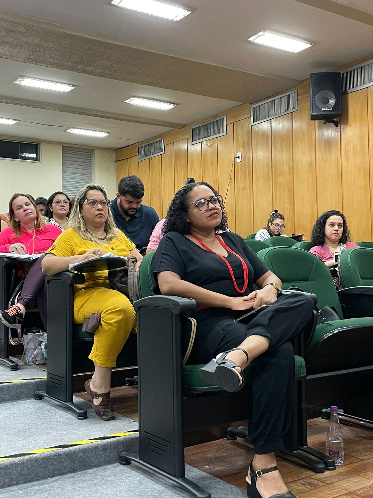 Servidores no curso Reflorestar Mentes