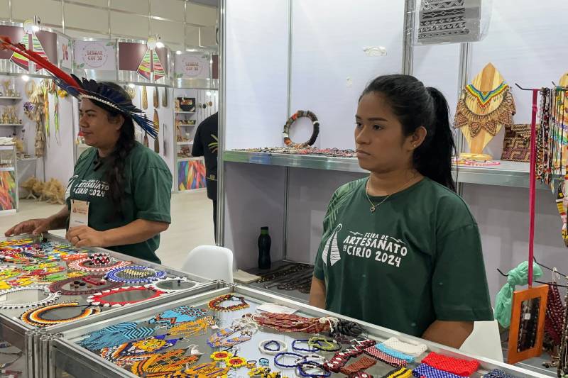 Empreendedoras de quatro etnias têm, pela primeira vez, uma área exclusiva para comercializar produtos sustentáveis, com apoio do Governo do Pará e Sebrae