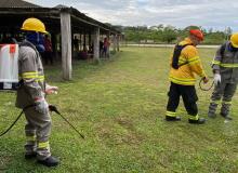 Indígenas do Território Alto Rio Guamá aprendem técnicas de brigada de incêndios