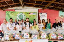 Indígenas da etnia Warao recebem 50 cestas de alimentos com hortifrutis